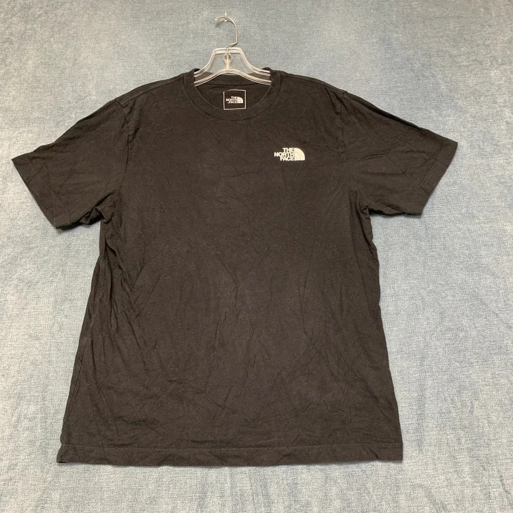 The North Face T Shirt Mens Medium Black Graphic Print Short Sleeve Pullover